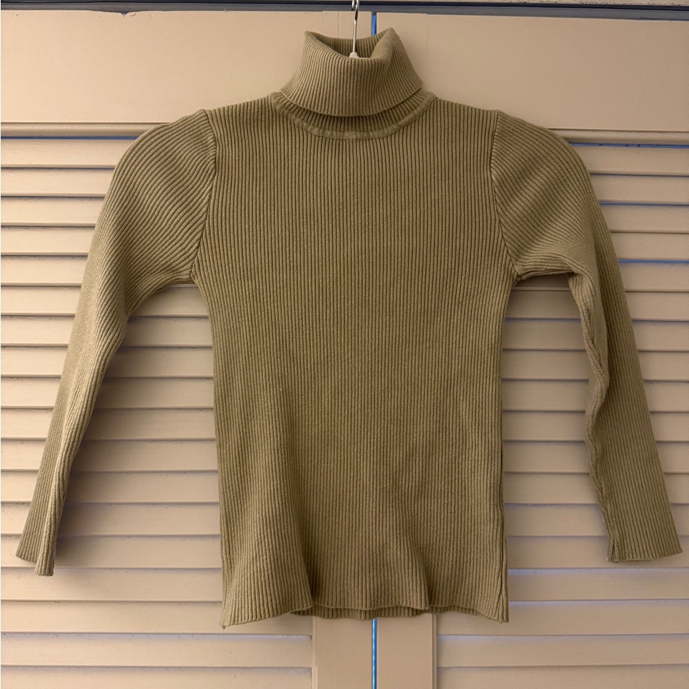 Women's Ribbed Turtleneck Sweater - olive green